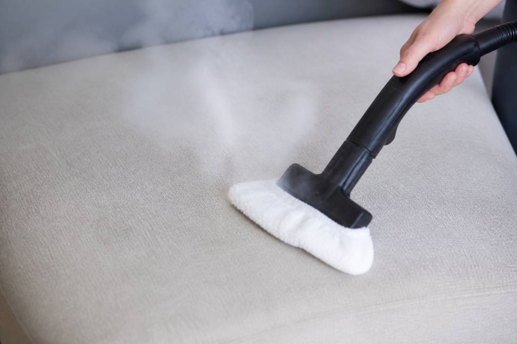 Comment enlever les taches sur les textiles avec la vapeur