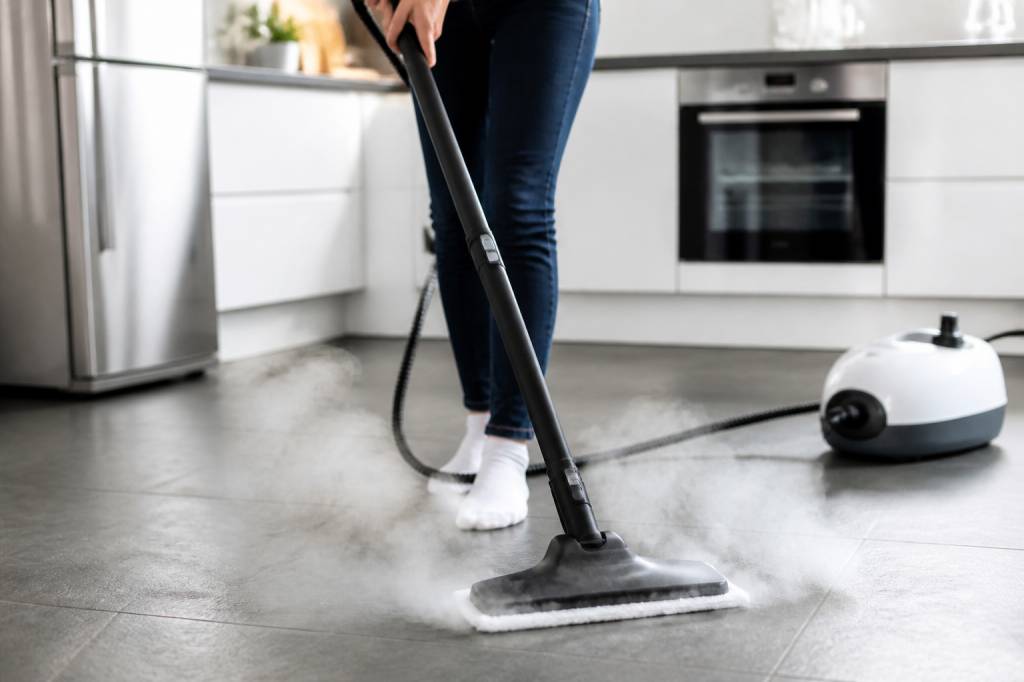 Nettoyeur vapeur en solde : guide d’achat pour choisir le bon modèle