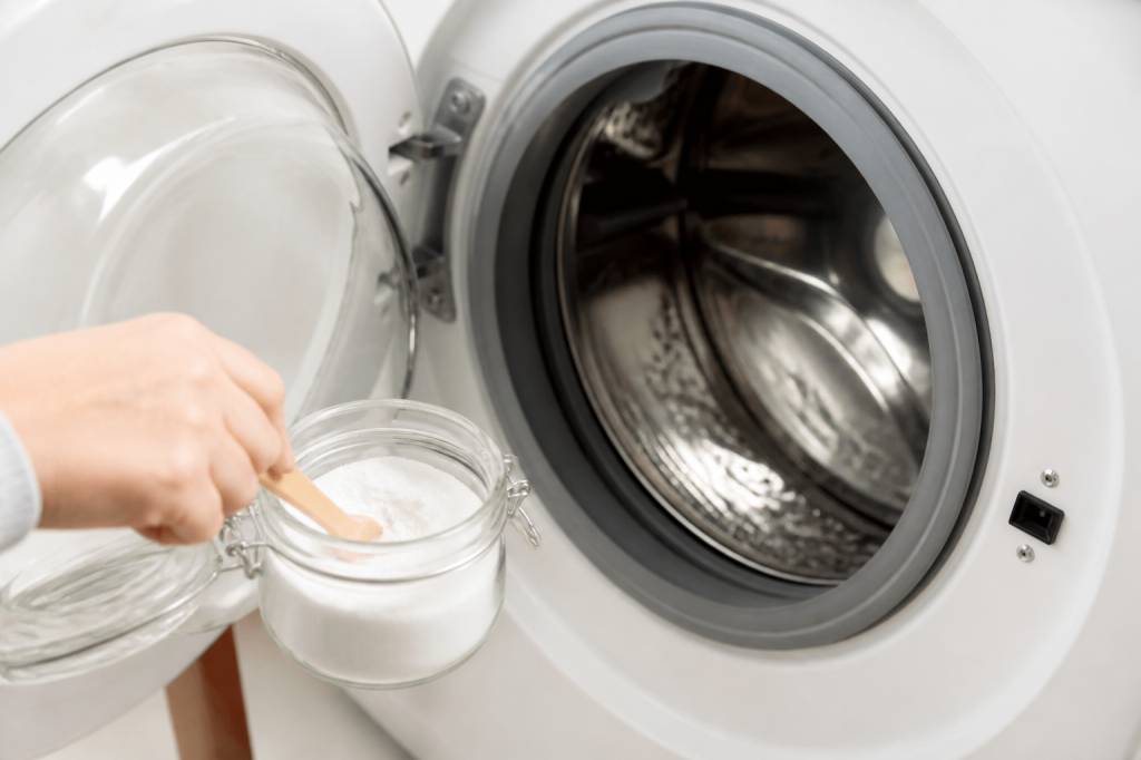 Acide citrique lave linge : dosage, utilisation et entretien du tambour