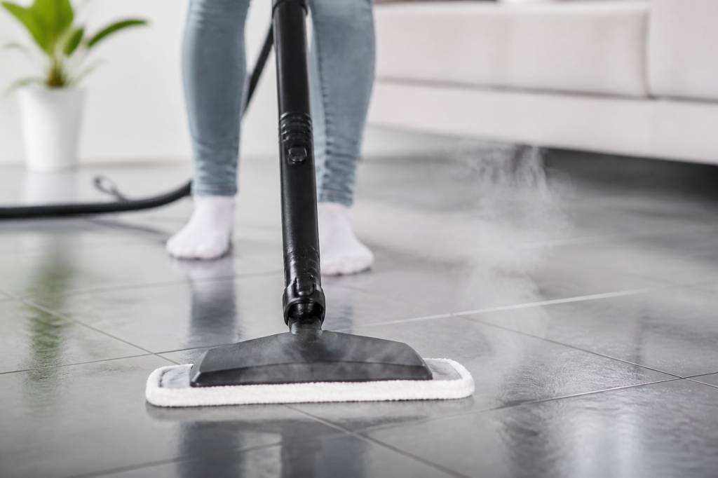 Comment nettoyer carrelage efficacement avec la vapeur